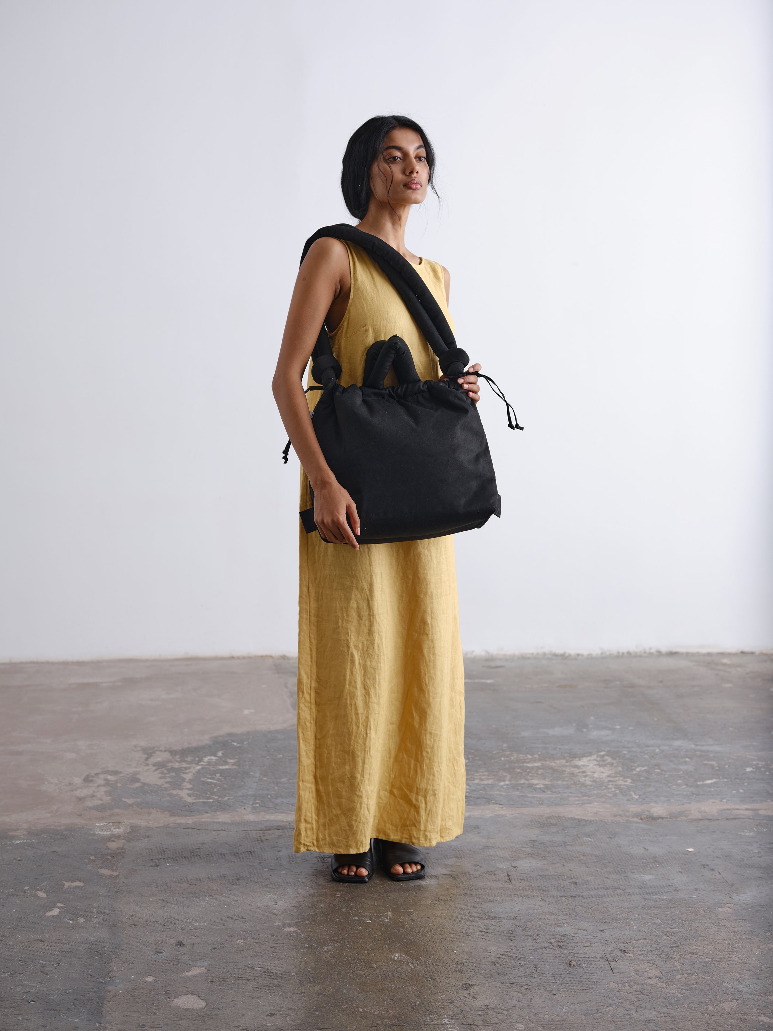 公式】ÖLEND オレンド Ona Soft Bag バッグ Cotton Black – CHELSEA
