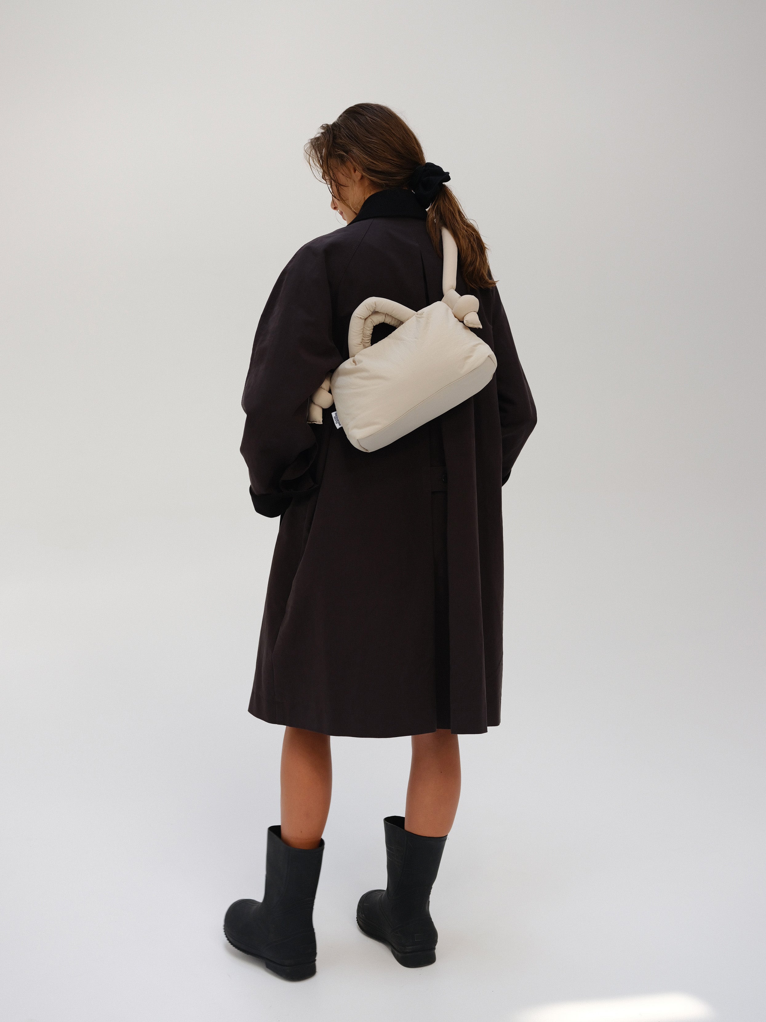 公式】ÖLEND オレンド MiniOna Soft Bag バッグ Sand – CHELSEA