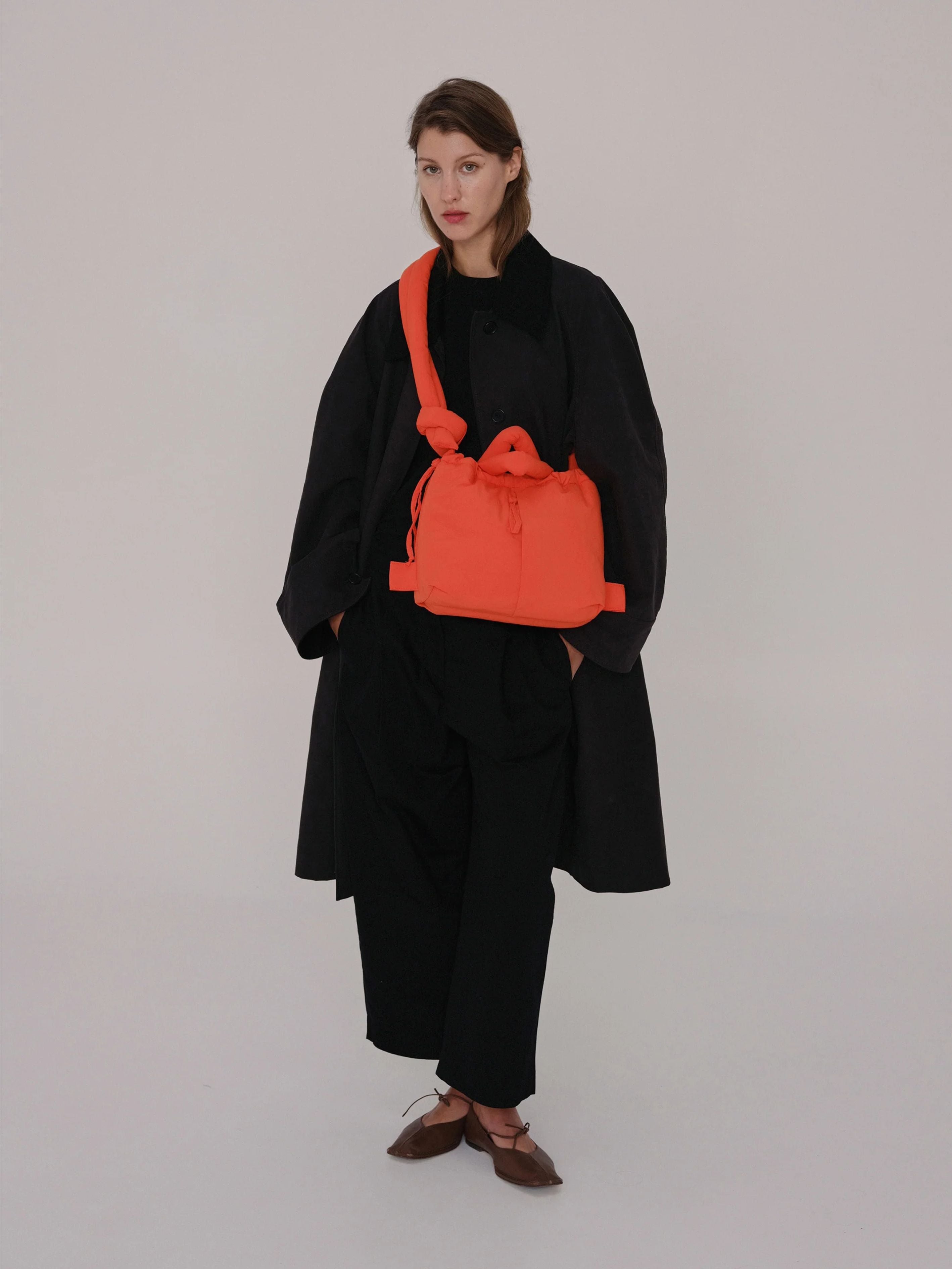 公式】ÖLEND オレンド Compact Ona Soft Bag バッグ Coral – CHELSEA