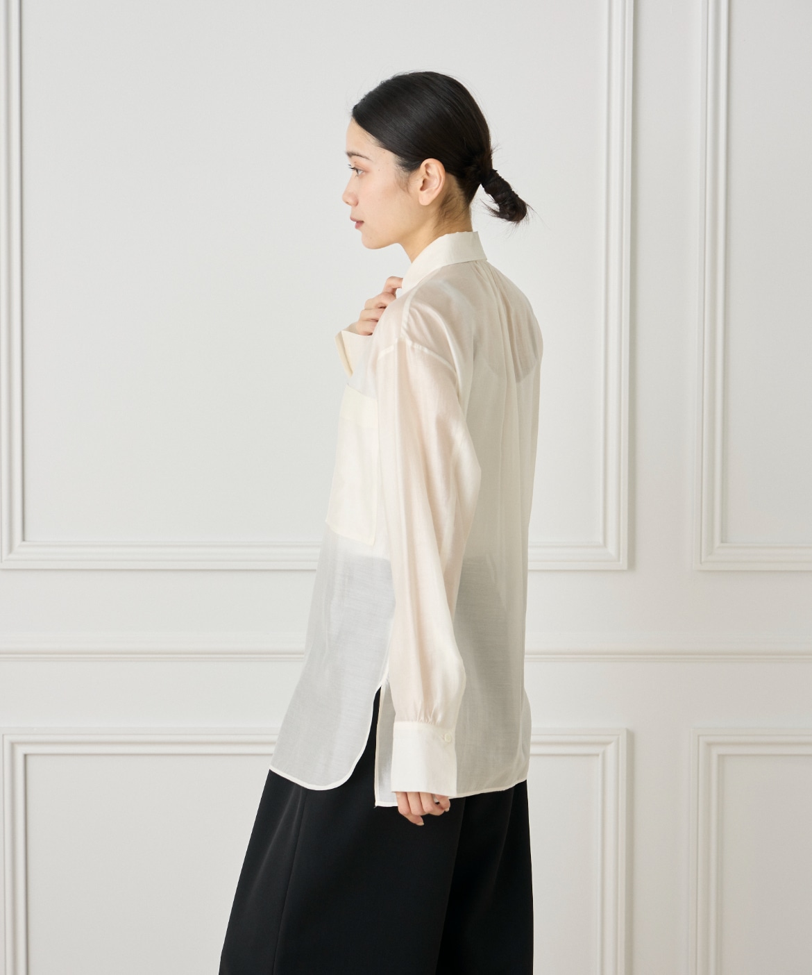 WEB限定カラー》オーガンジーシアーシャツ｜INED（イネド