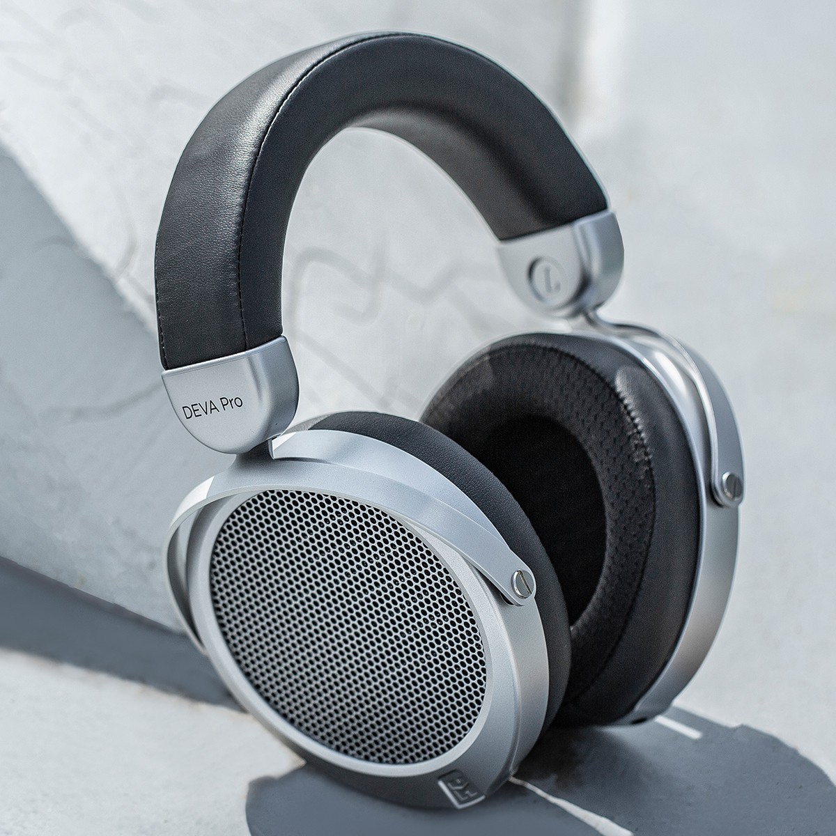 HIFIMAN Deva Pro Over-Ear Planar Magnetic Headphone with Stealth