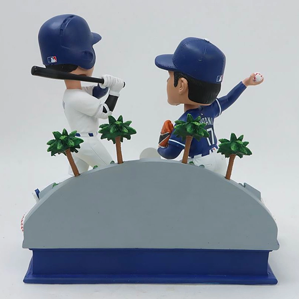 ⭐️大谷翔平 ROOKIE 二刀流 初ボブルヘッドとおまけ付き MLB