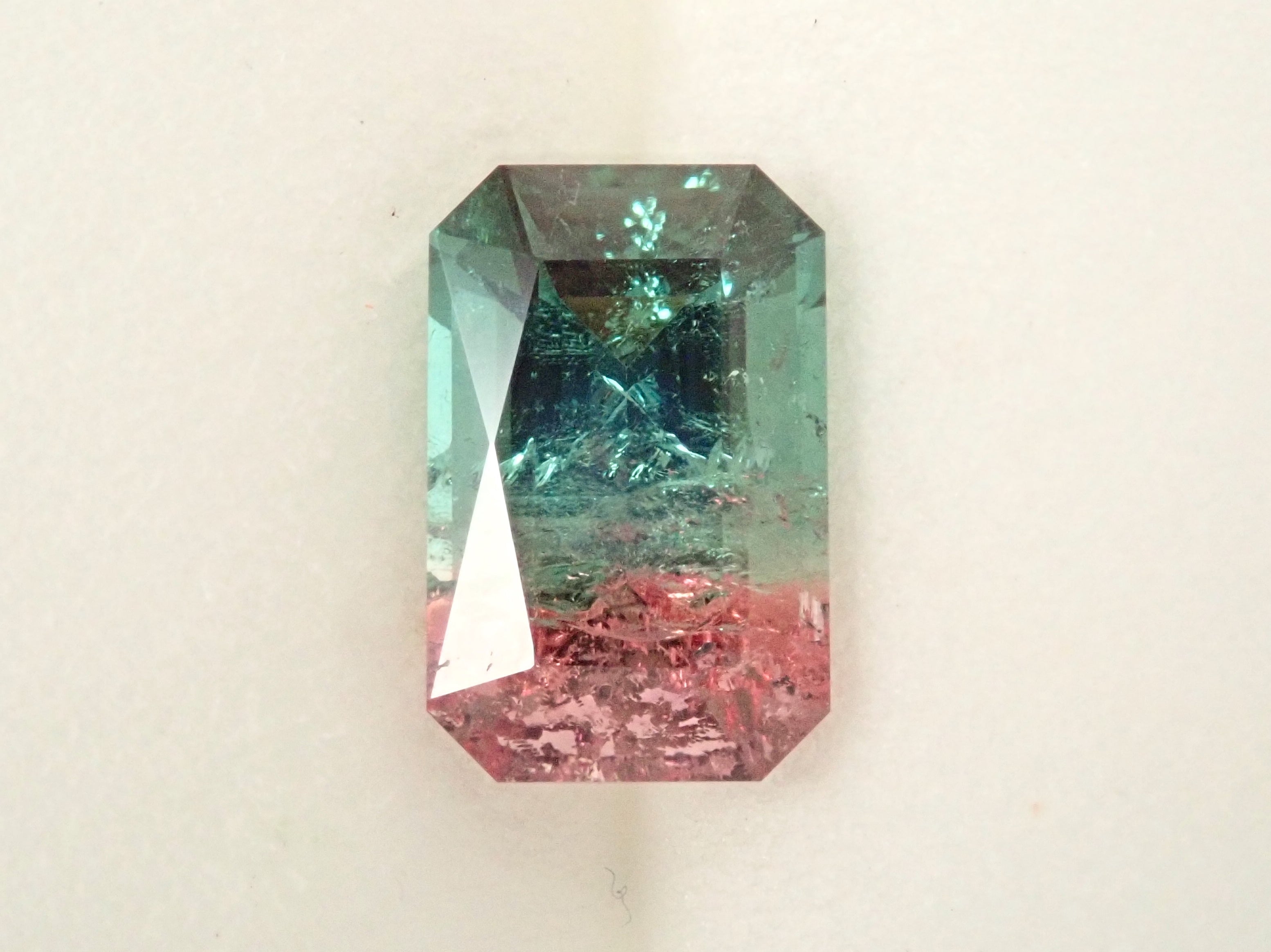 ブラジル産バイカラートルマリン 1.016ctルース