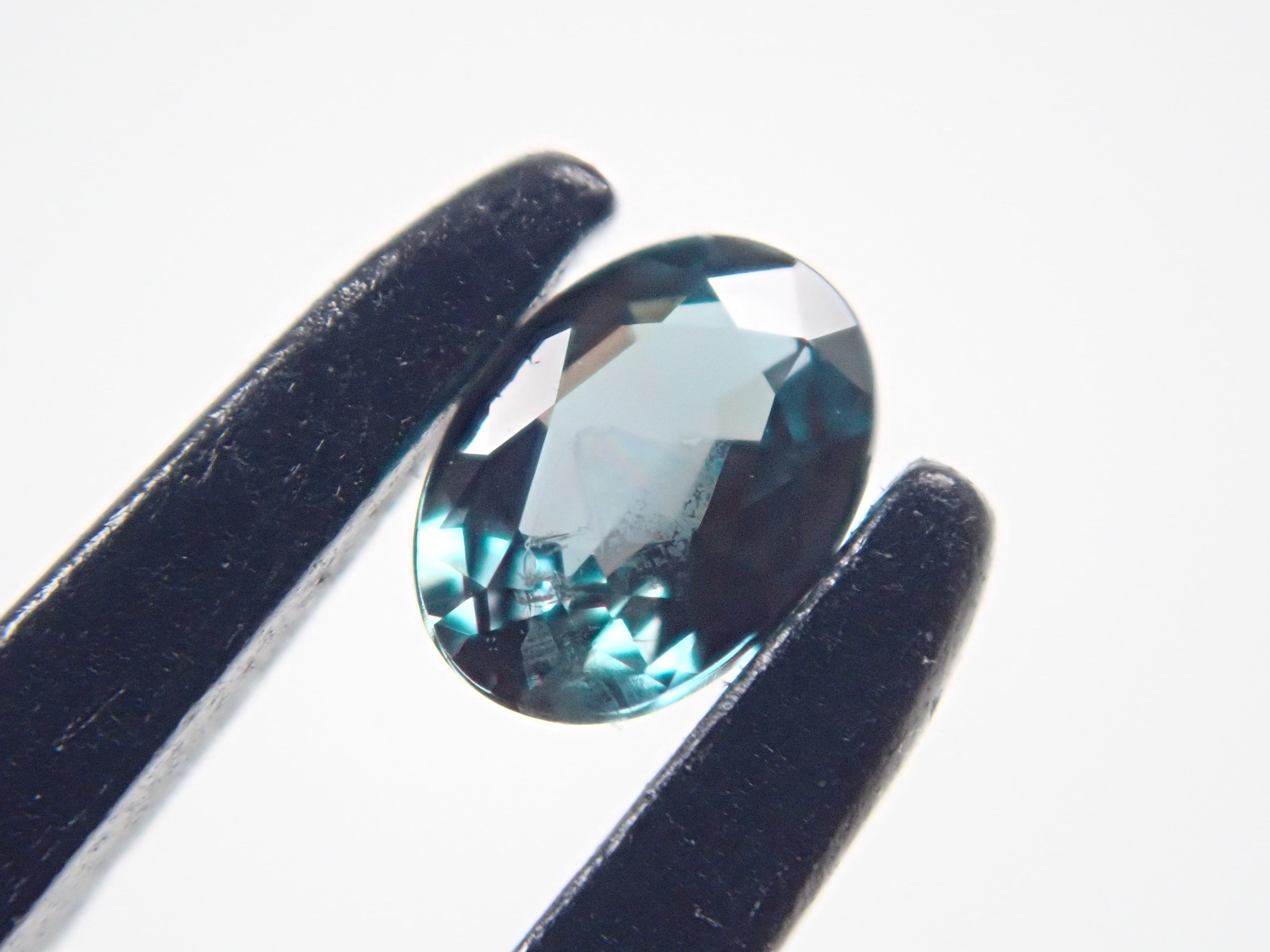 ブラジル産アレキサンドライト 0.098ctルース