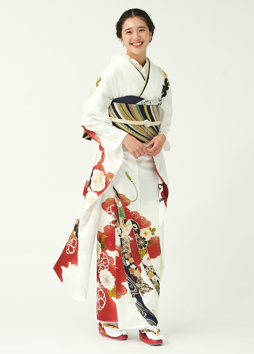 振袖 八重桜秘めて-白-（ご予約受注品） | 振袖 | やまとオンラインストア