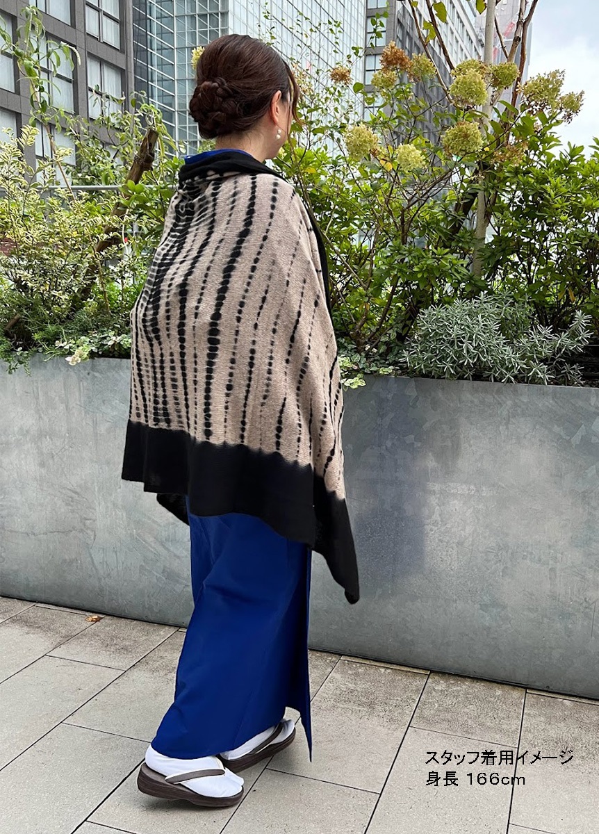 suzusan カシミヤニットショール Black/Light Coffee | アウター