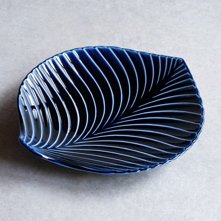 ぎやまん陶 リーフ大鉢 – カネコ小兵公式オンラインストア