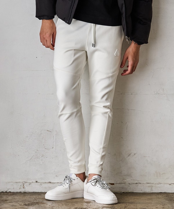 JUST PLAY】T/Rポンチ立体ジョガーパンツ【セットアップ着用可