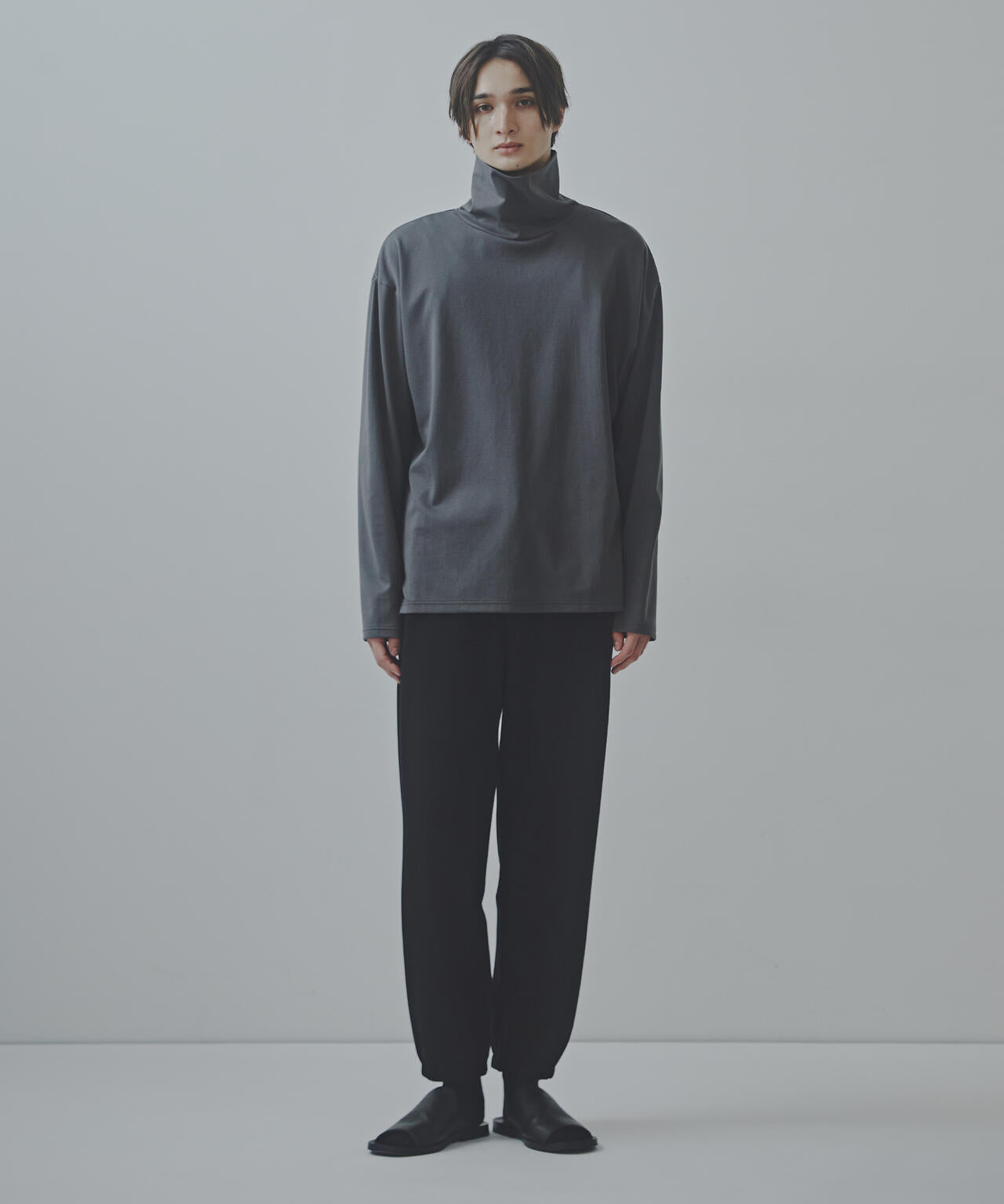 Commonuse ( コモンユース ) ｣ C/T/Pu ポンチ タートルネック