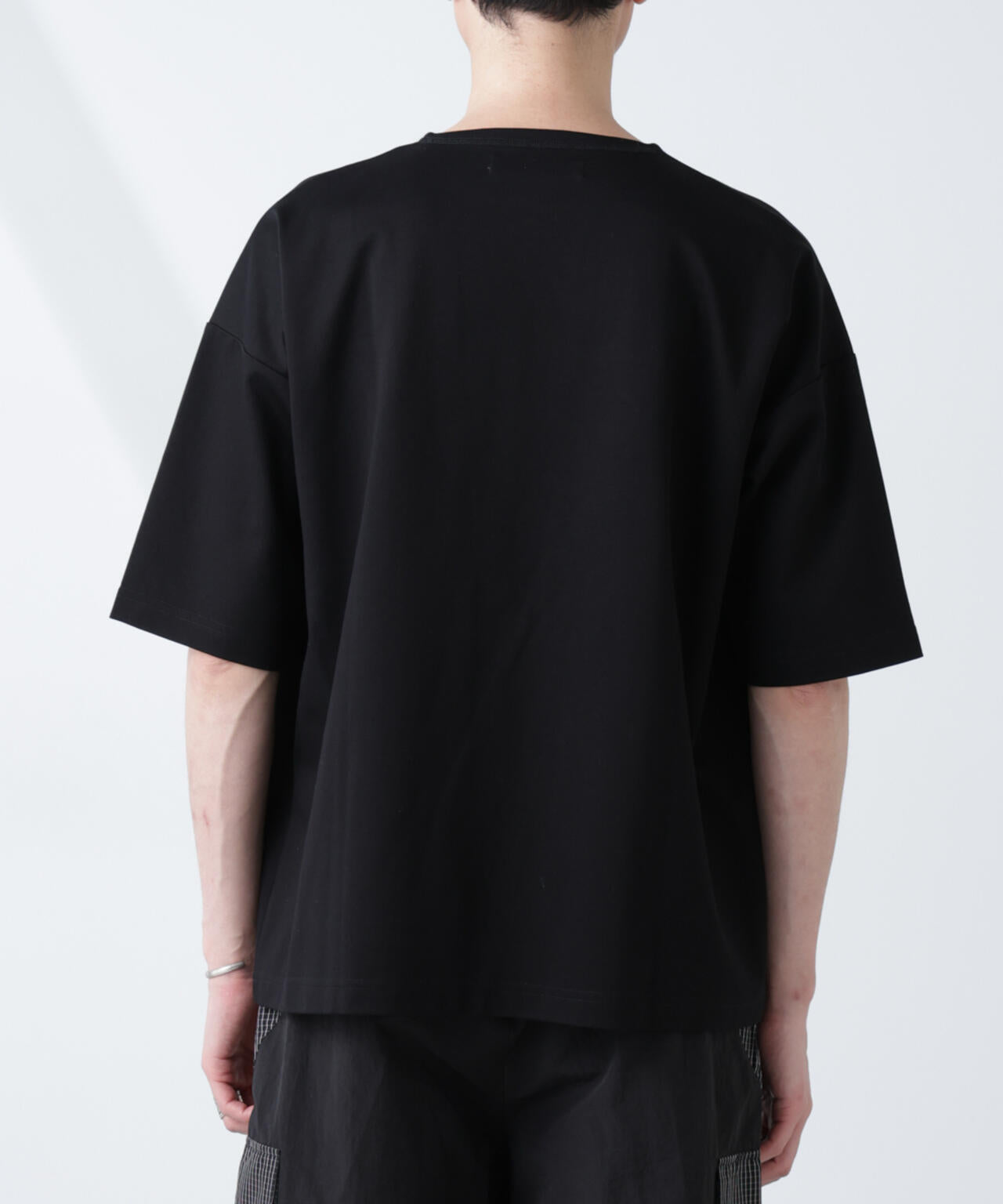 NJ/CLUB」モクロディ ボートネック ビッグTシャツ