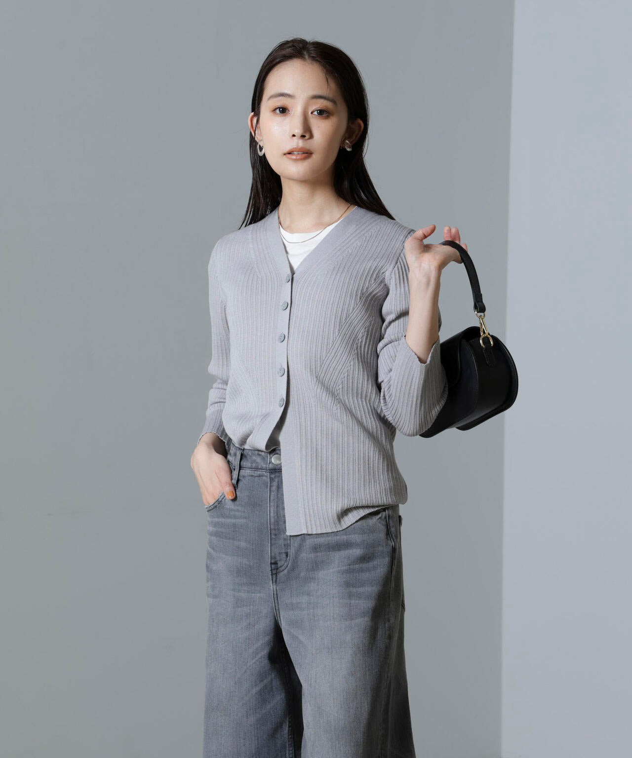 毛玉レス ニット Vネック リブ カーディガン