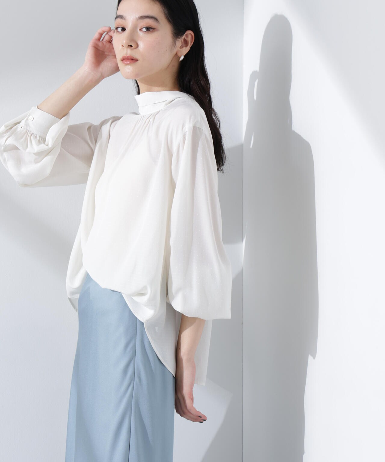 前後2WAY ボウタイブラウス