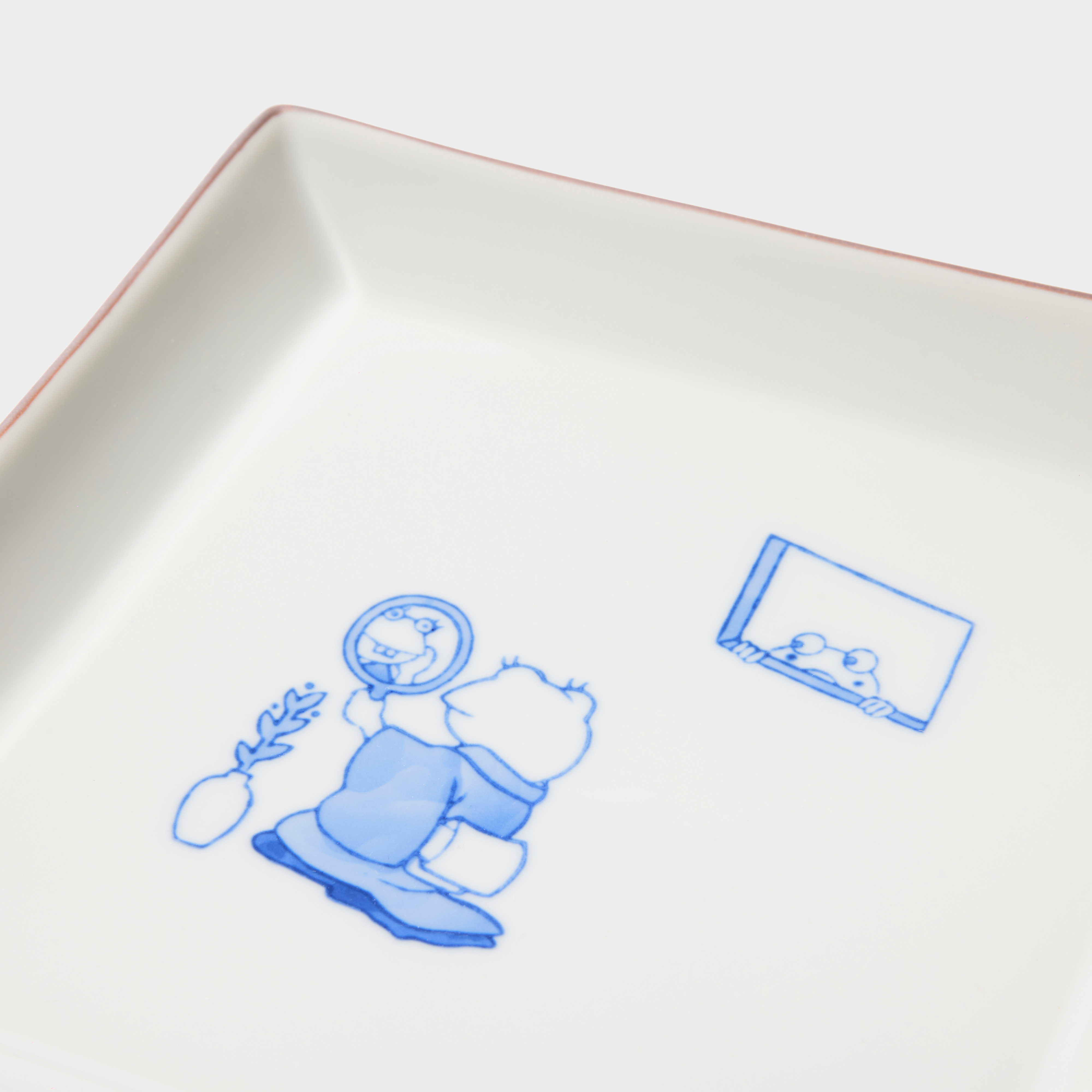 伝統と遊び心 石川県の伝統工芸・九谷焼の7寸角皿 18.3cm - のぞき込む