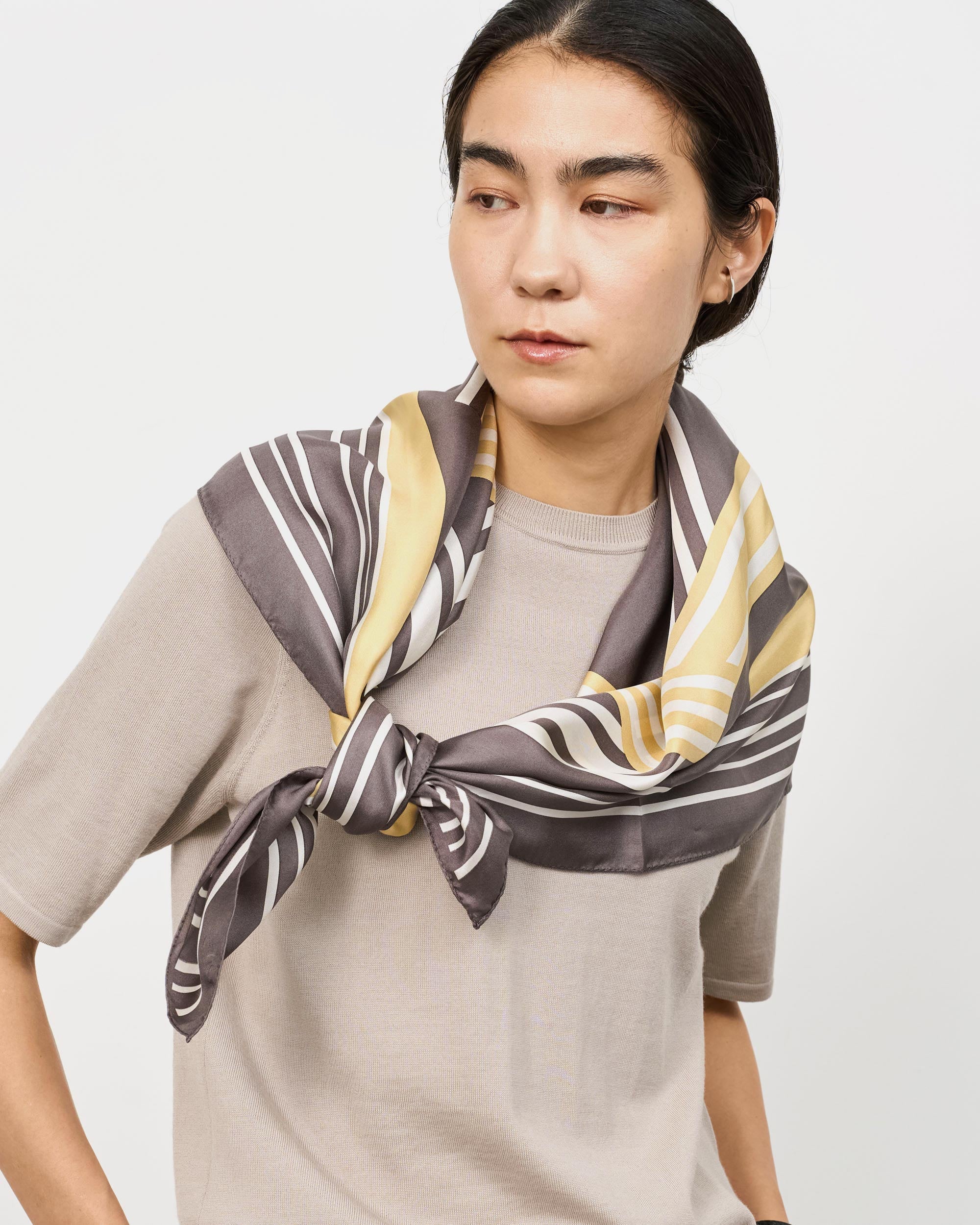 シルク大判スカーフ- SOÉJU online store｜上質な大人の女性のための