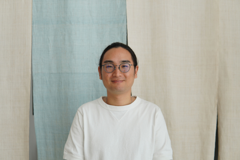 細萱久美が選ぶ、生活と工芸を知る本棚『柚木沙弥郎 92年分の色とか