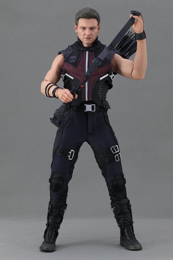 ホットトイズ ホークアイ アベンジャーズ1版 弓矢を射るポージング