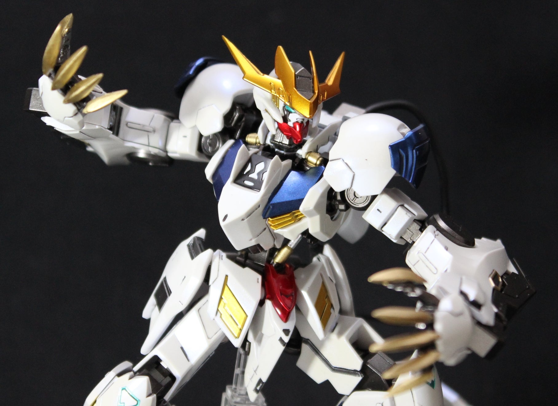 MG バルバトスルプス 金塗装 MG ガンダムバルバトスルプス 塗装/完成