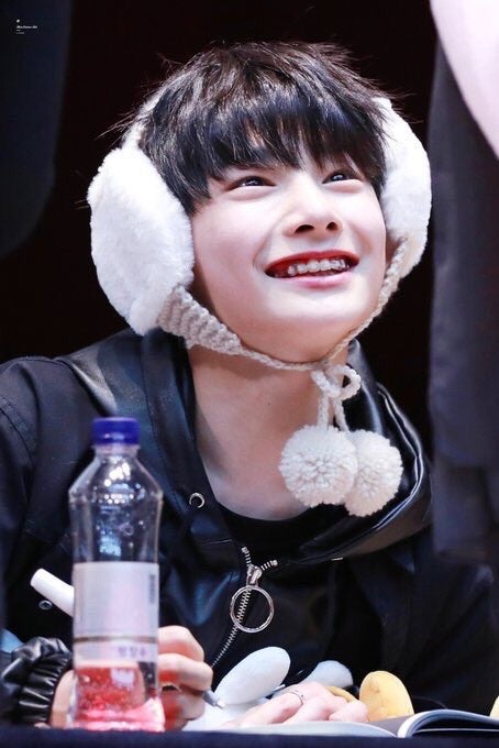 初♡サイン会☞☞ジョンイン | Stray-Kidsのブログ