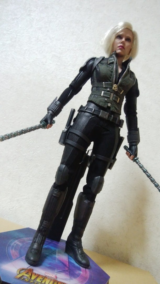 ホットトイズ ストア限定 ブラックウィドウ（アベンジャーズ