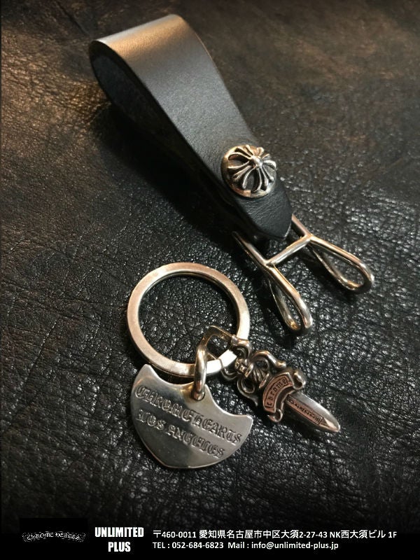 クロムハーツ/ベルトループとロサンゼルス限定キーリングの組み合わせ