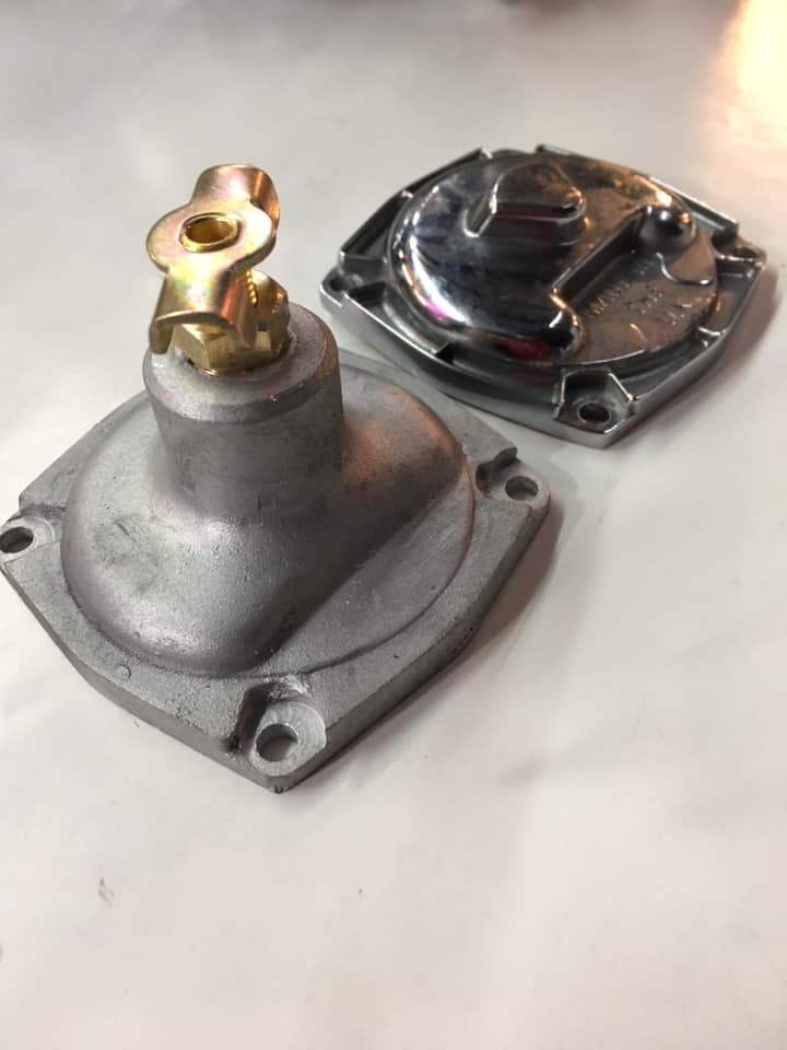 旧車ハーレー 2週間以上、エンジンかけないとキャブレターが腐ります