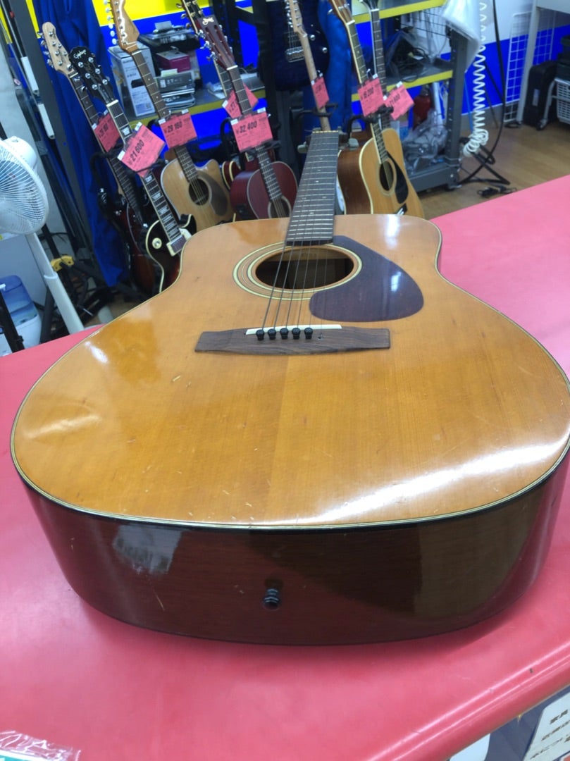 YAMAHAのFG200(グリーンラベル)・2 | 好きに勝手にいろんな楽器