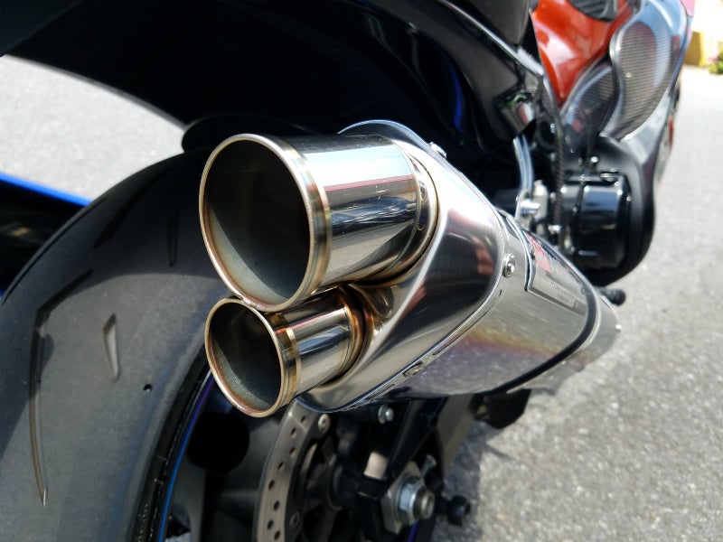 隼用「EXPORT SPEC」ヨシムラサイクロンの伝統Tri-Oval 2エンド