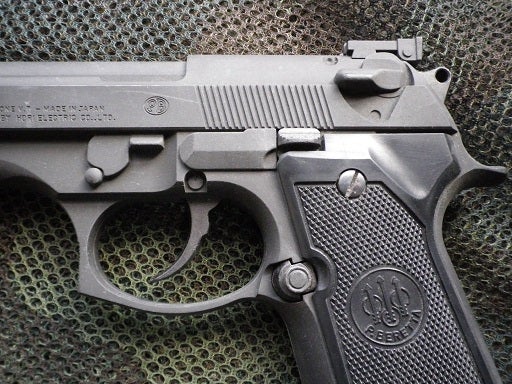 銃型コントローラー③ベレッタM92FSターゲット | くま一等兵のブログ