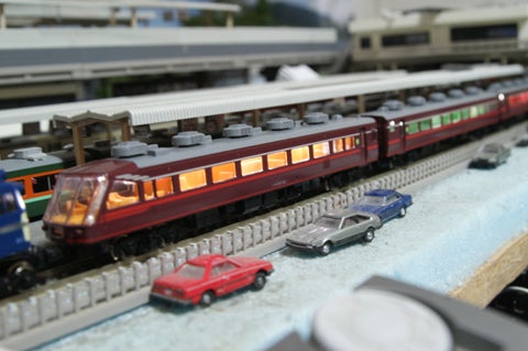 入線整備】サロンエクスプレス東京 後編～旧集電バネ～ | 日常と、鉄道