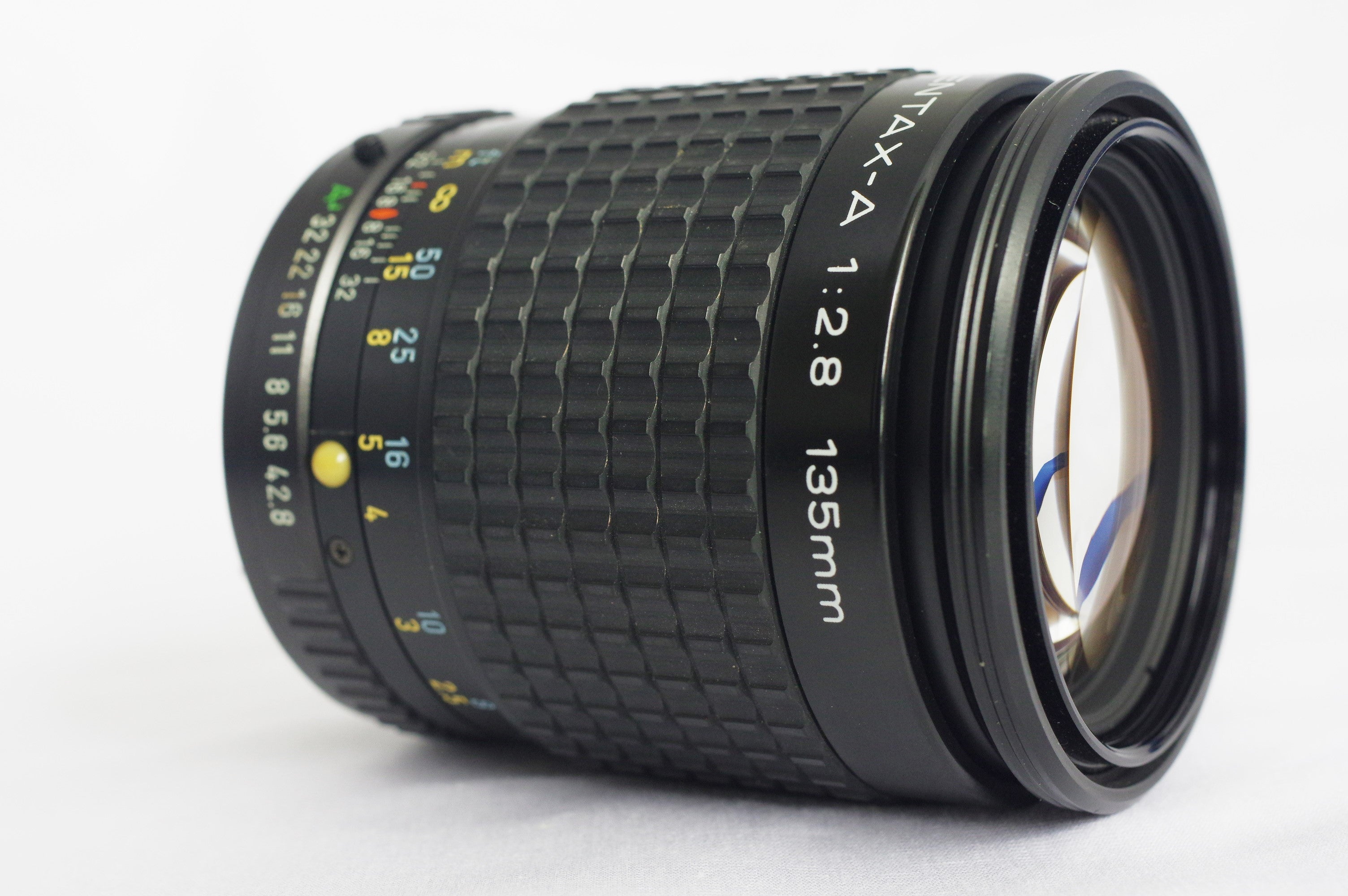 smc PENTAX-A 135mm F2.8 - 定番の中望遠レンズ、最近人気ないですね