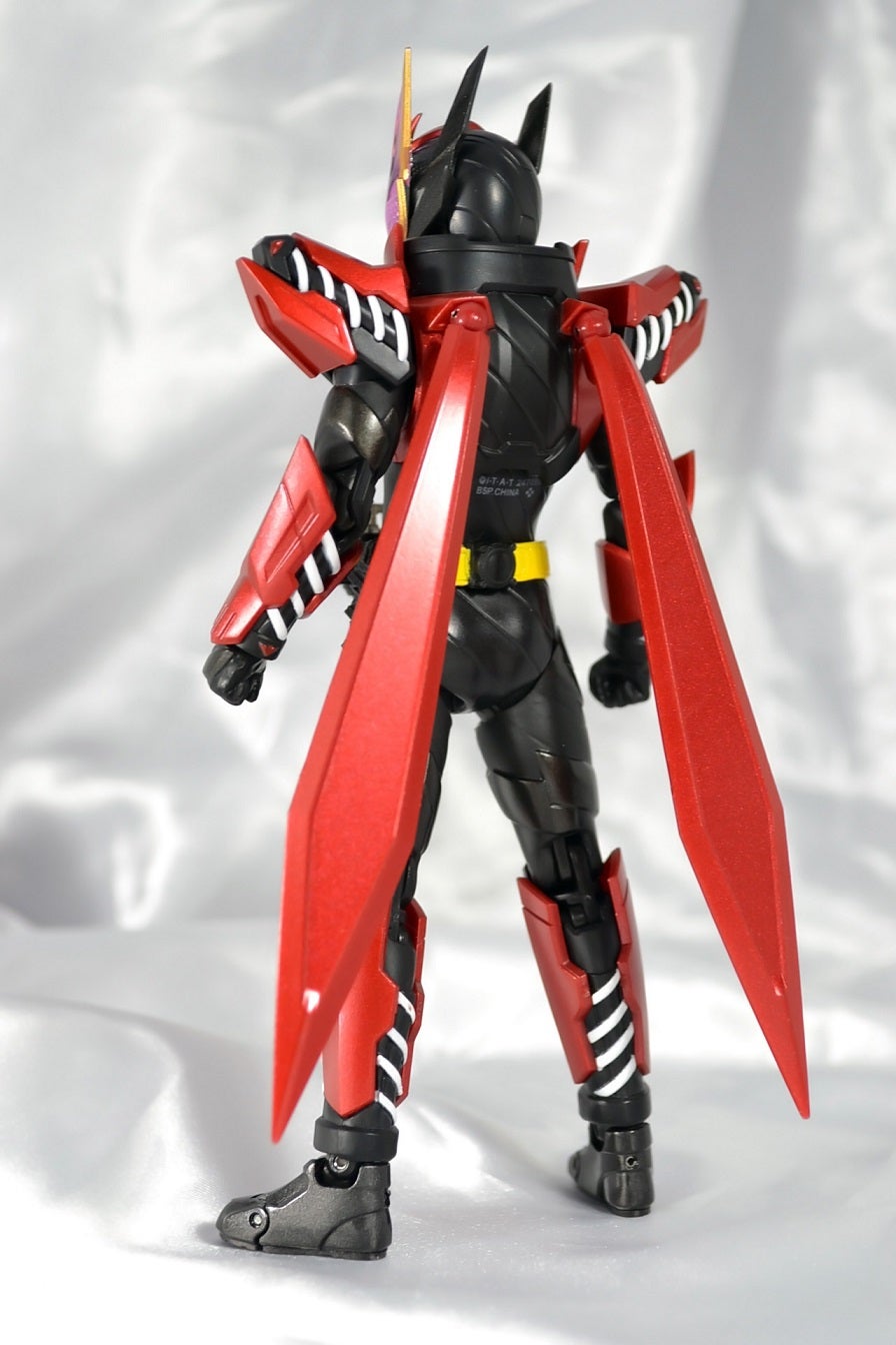 S.H.Figuarts 仮面ライダービルド ラビットラビットフォーム レビュー