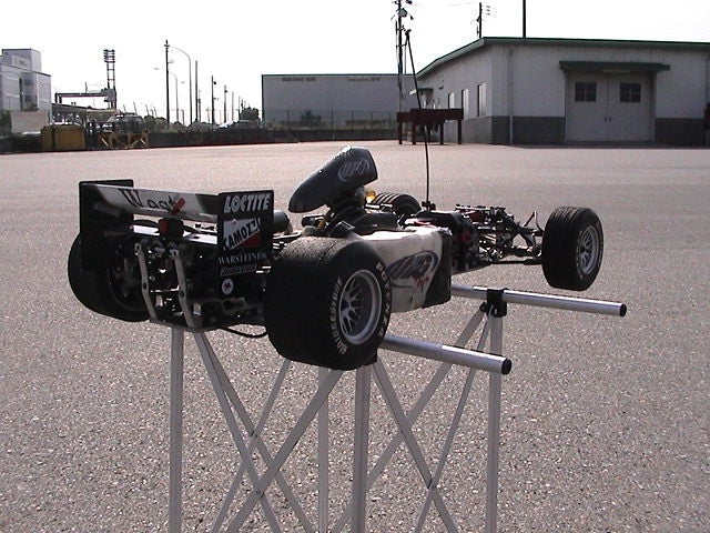 FG 1/5 ガソリン F1 Competition McLaren MP4-13 ミカ・ハッキ | すか