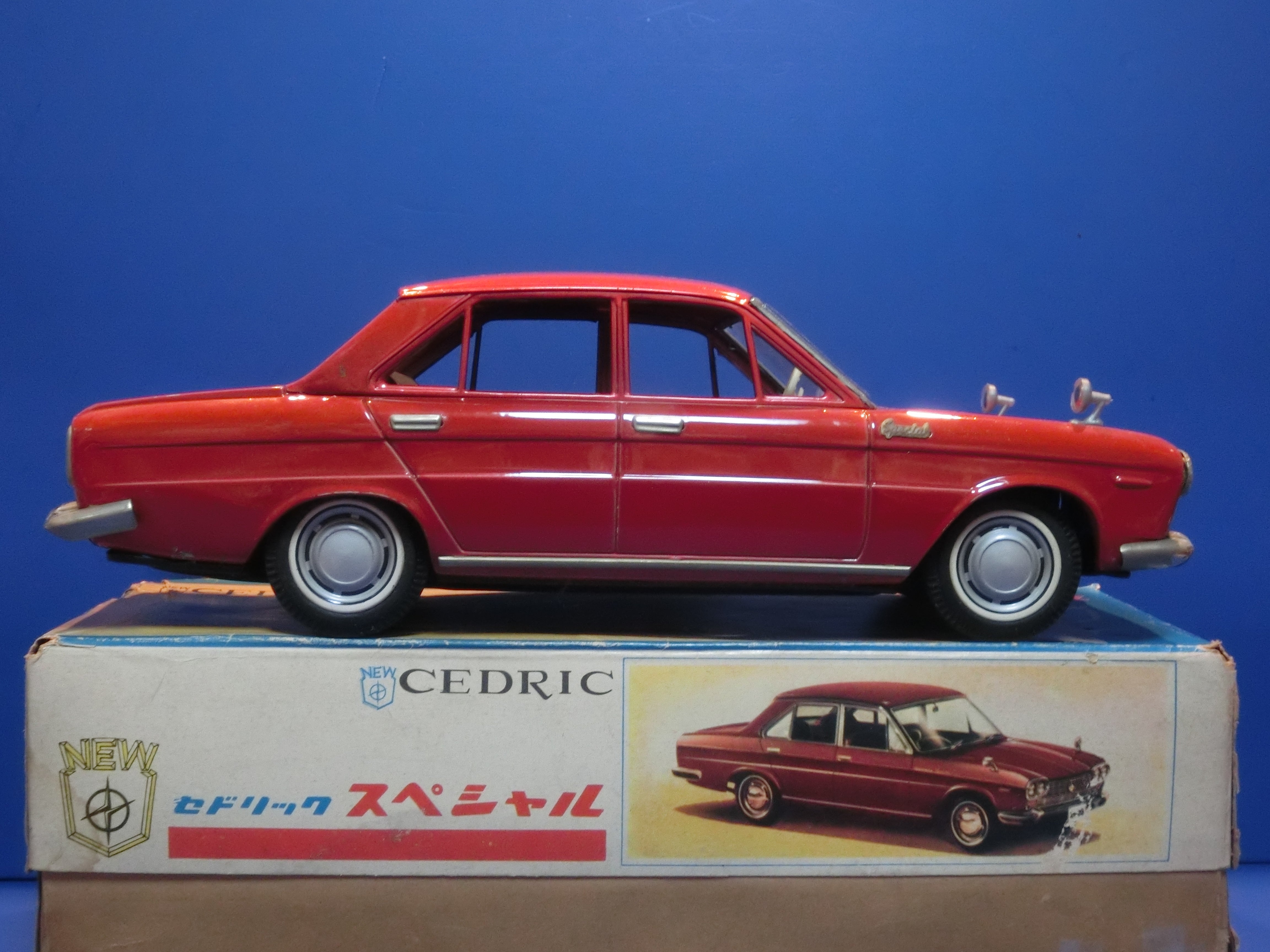 ☆1966年 野村トーイ130セドリック 大小サイズ ～ ブリキ自動車