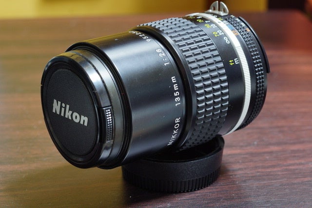 NIKON AI Nikkor 135mm F2.8S | 初心不可忘 ジャンクレンズにまみれて