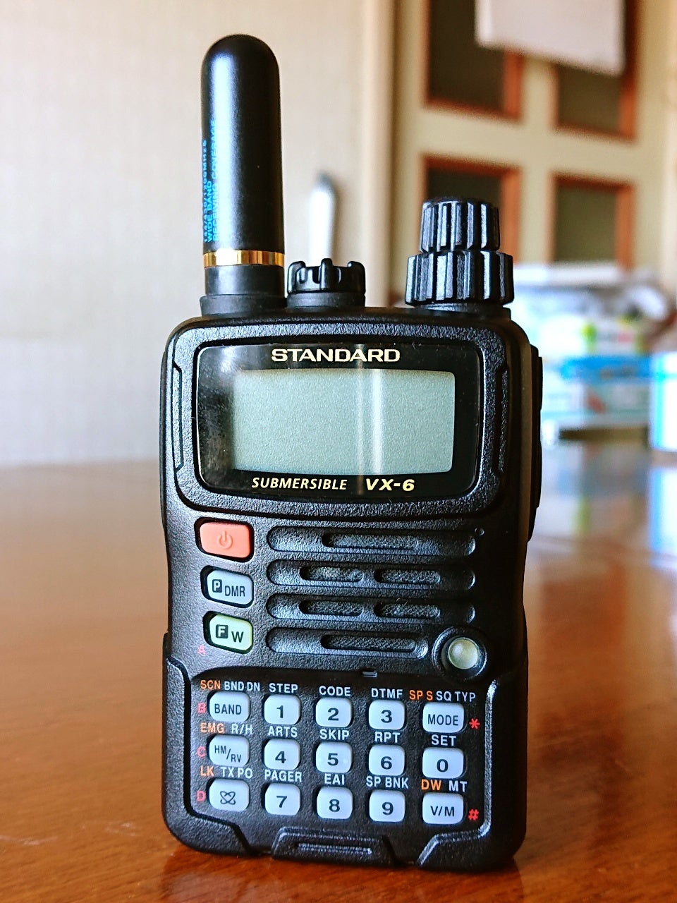 トランシーバー YAESU STANDARD VX-6 トランシーバー STANDARD VX-6
