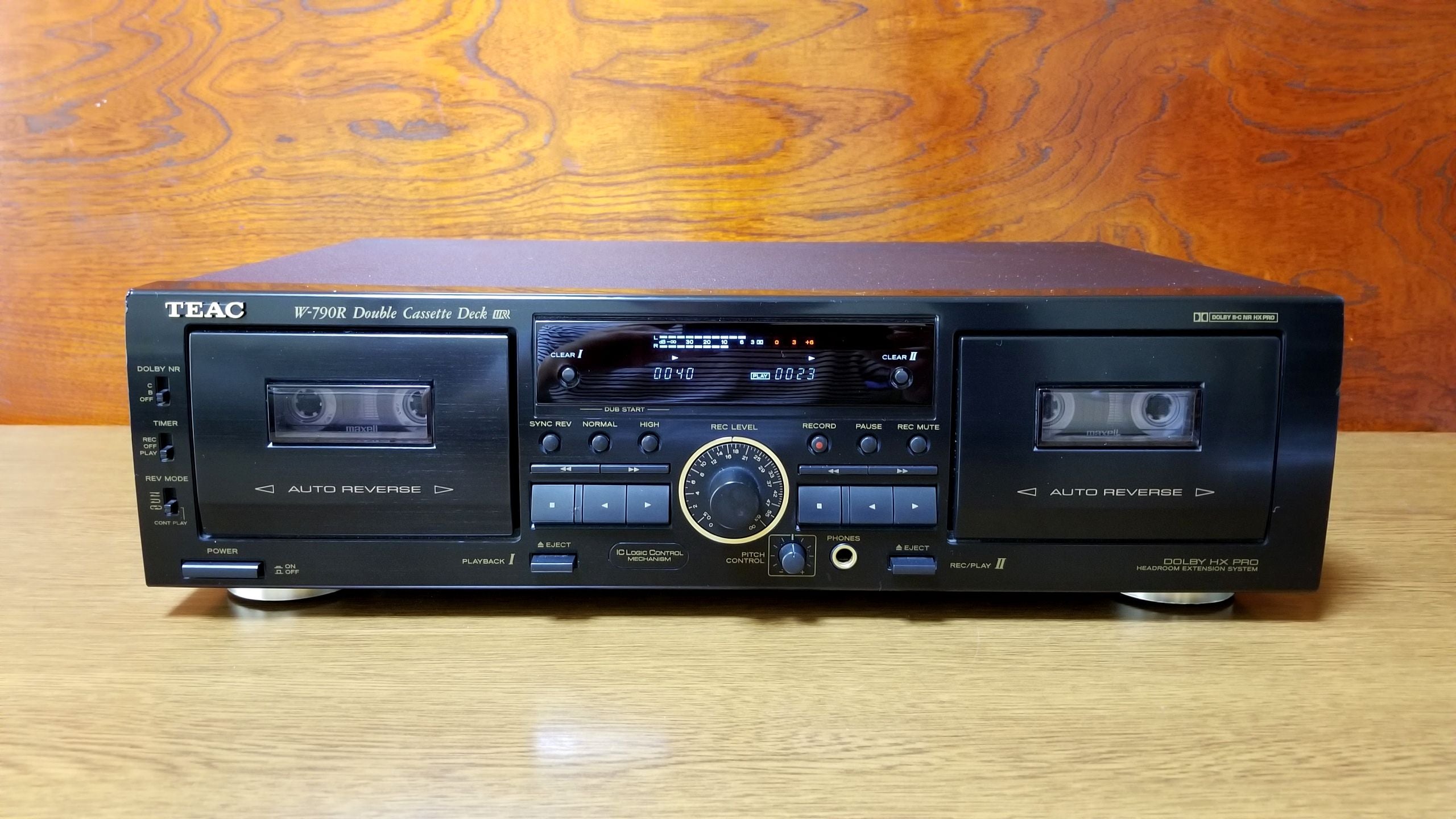 TEAC W‑890R MKII ダブルカセットデッキ オートリバース搭載 W
