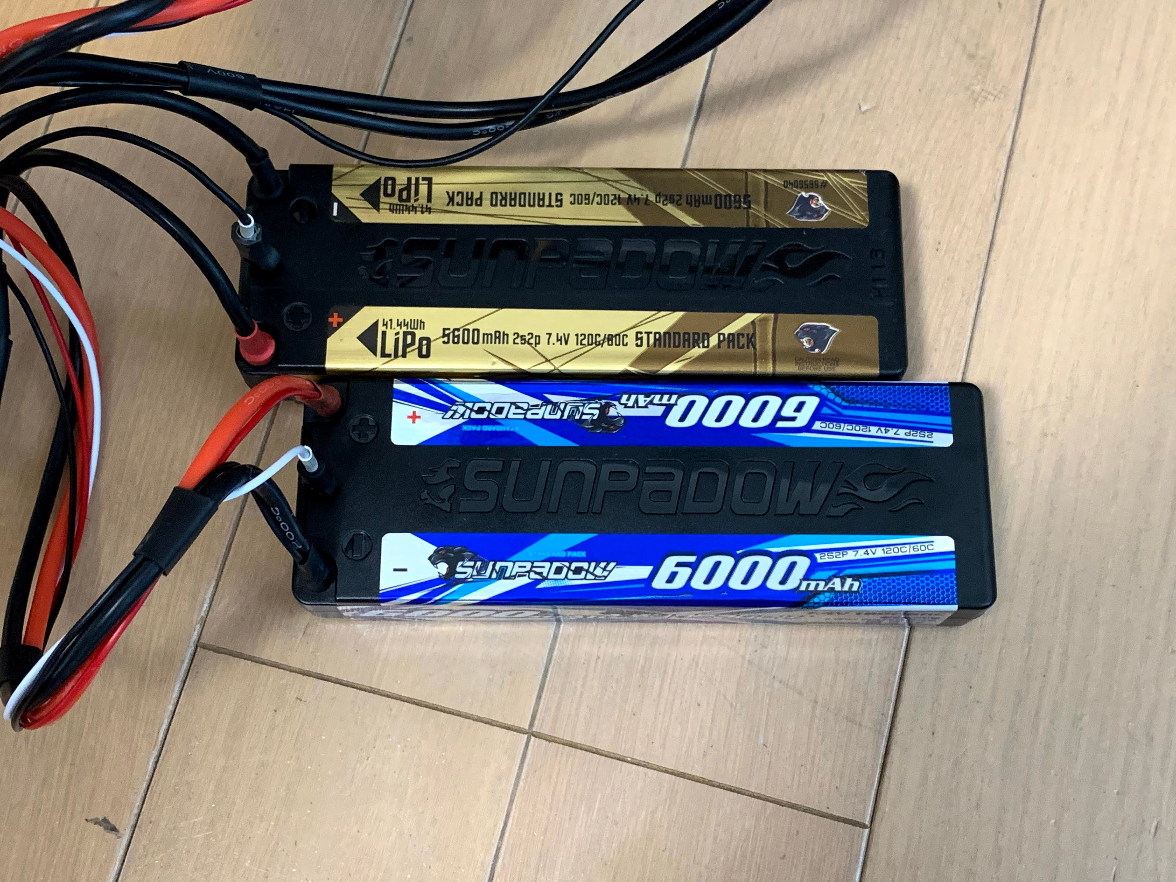Gold vs Blue】 Sunpadow LiPoバッテリの放電特性比較 | robertsの