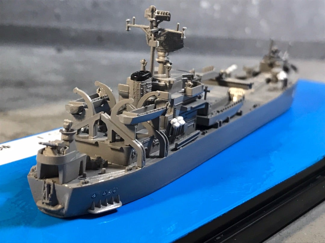 完成 1/700 ピットロード 海上自衛隊輸送艦 LST-4151 みうら | 樟葉
