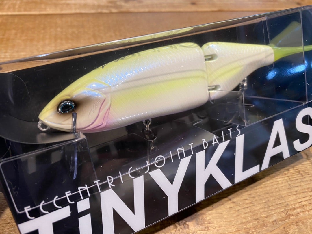 タイニークラッシュカラー | BACKLASH STAFF BLOG