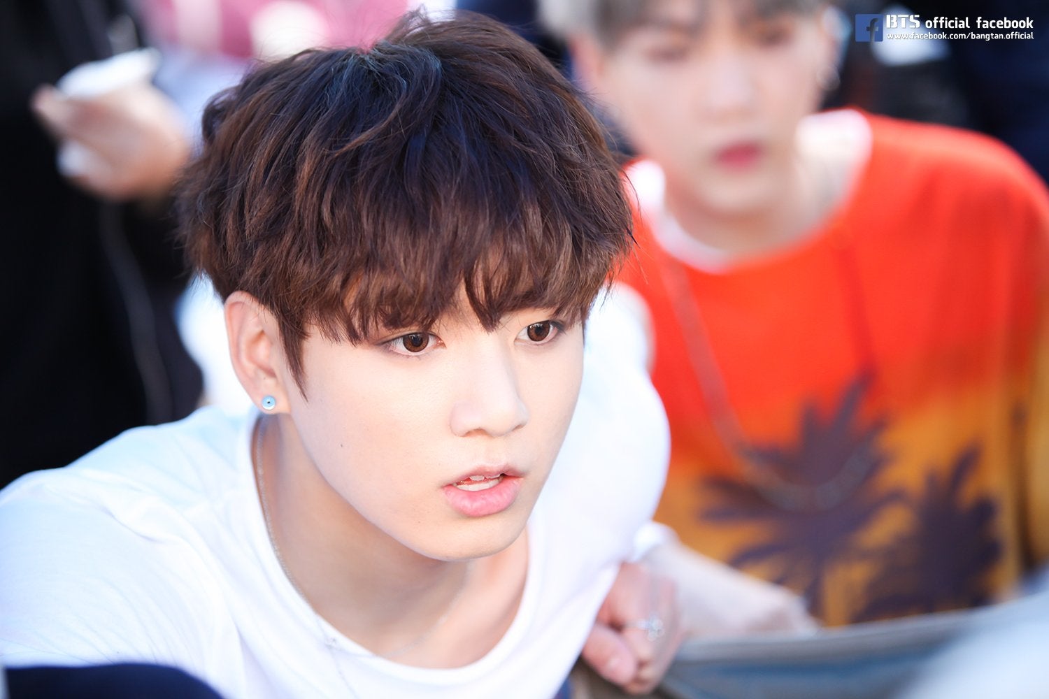 BTS JUNGKOOKジョングク2016年～2018年の誕生日の写真やセンイル