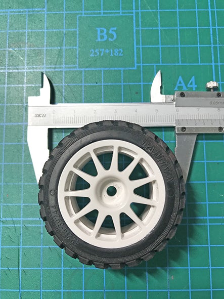 MF-01Xのタイヤ選び | サーキットの羊