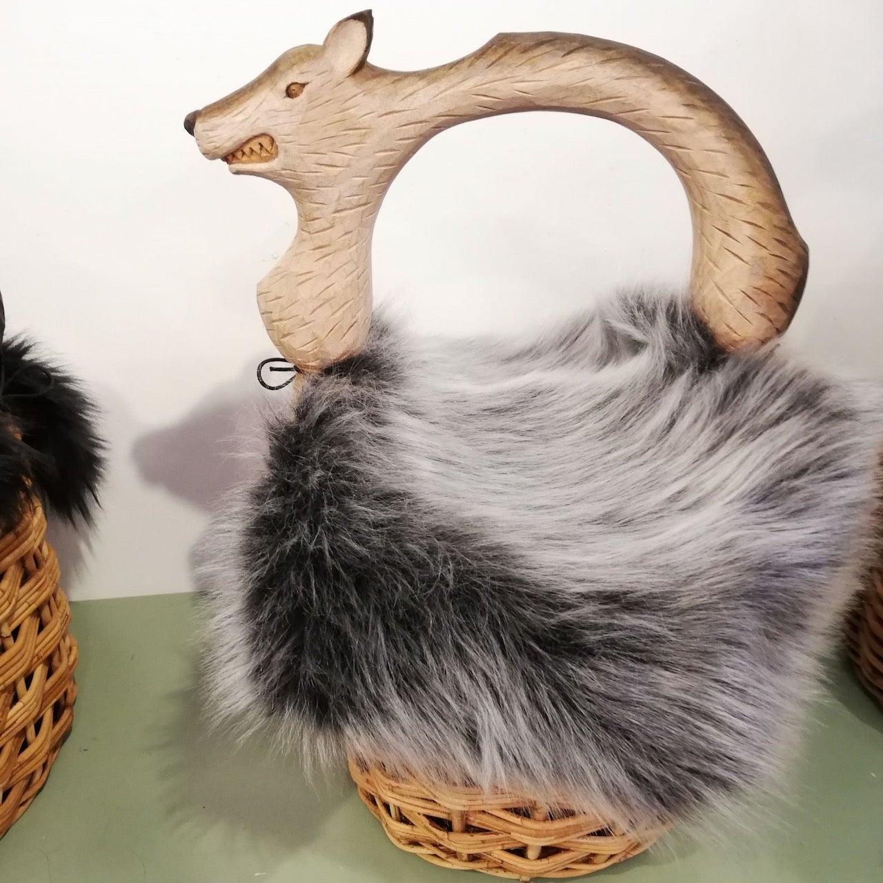 動物のかごバスケットがほしい！木彫りユニット・KIYATAさんの展示会