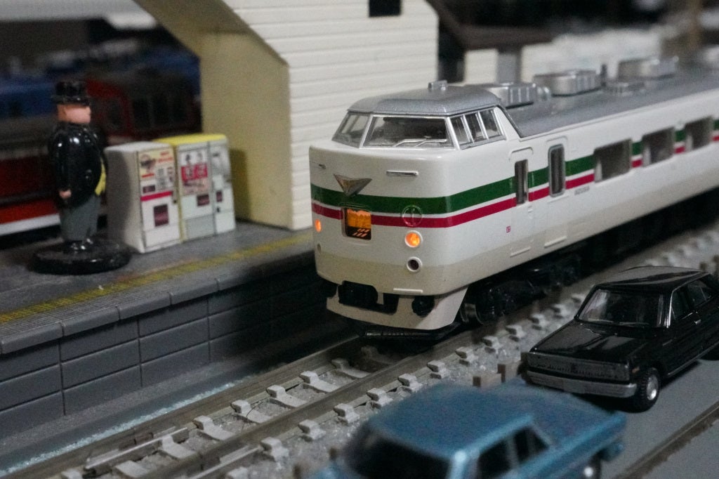 入線整備】183系「初代グレードアップあずさ」前編～旧製品をグレード