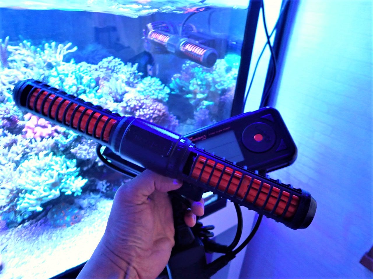 買い増したウェーブポンプ | ミスズの水槽観察日記