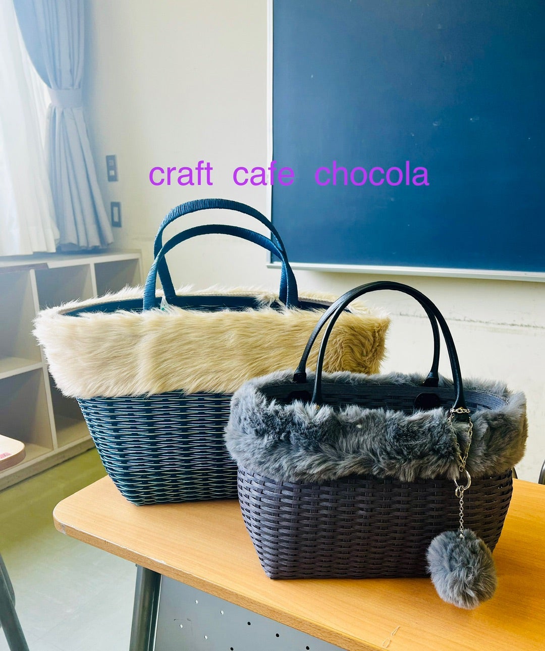 たかちゃん様専用クラフトバンドのファー付きかごバッグと椿の花 ファー