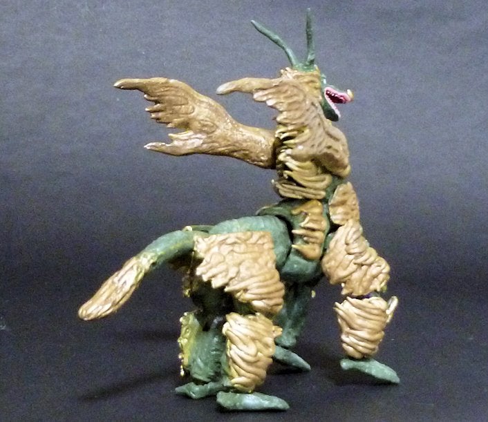 嘘】 ＜プレミアムバンダイ限定＞ 超動αウルトラマンSP ドドンゴ