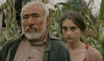 とうもろこしの島 (Simindis kundzuli・ｼﾞｮｰｼﾞｱ・2016)＞ | こんな映画