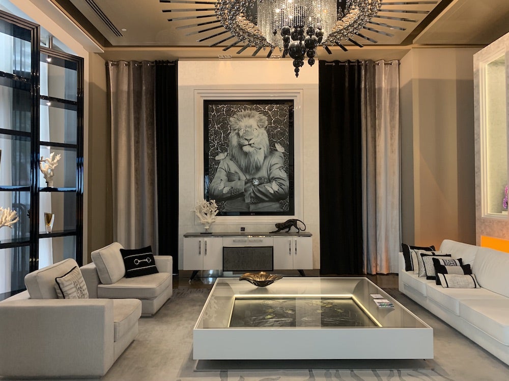 モナコの隣町レモン祭りMentonへ！ジャン・コクトー美術館、婚礼の間で