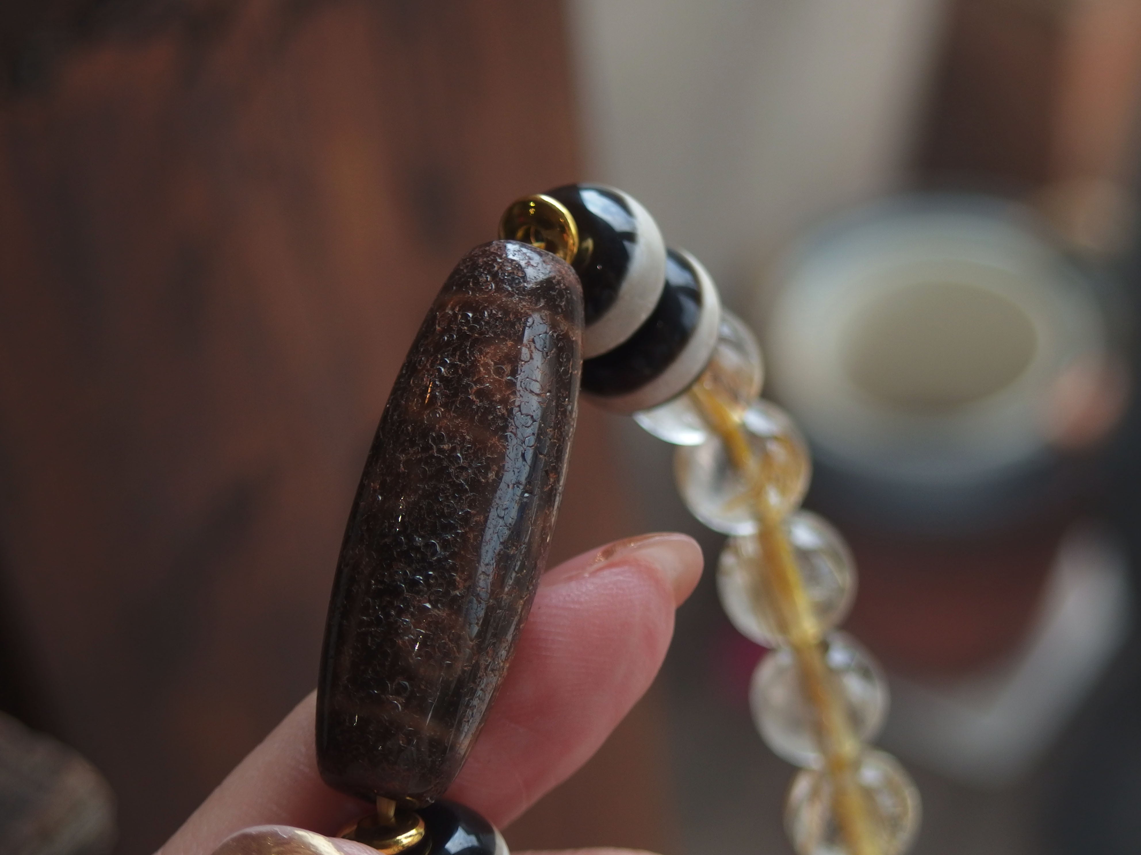 天珠の最高位の紋様、九眼天珠特集 | Gems〜ジェムズ〜