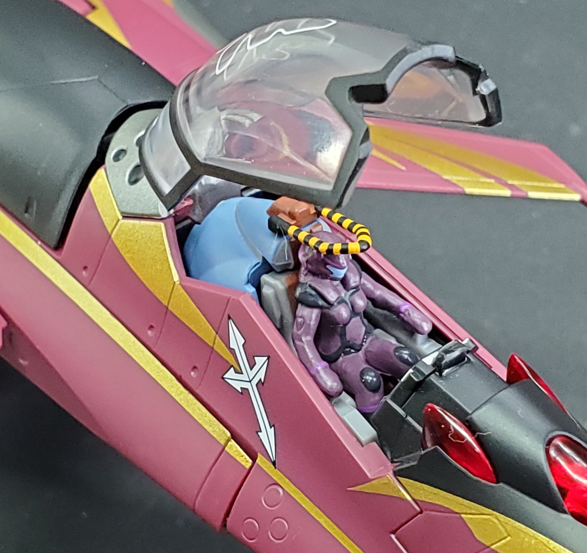 おもちゃ：アルカディア SV-51γ ノーラ・ポリャンスキー搭乗機